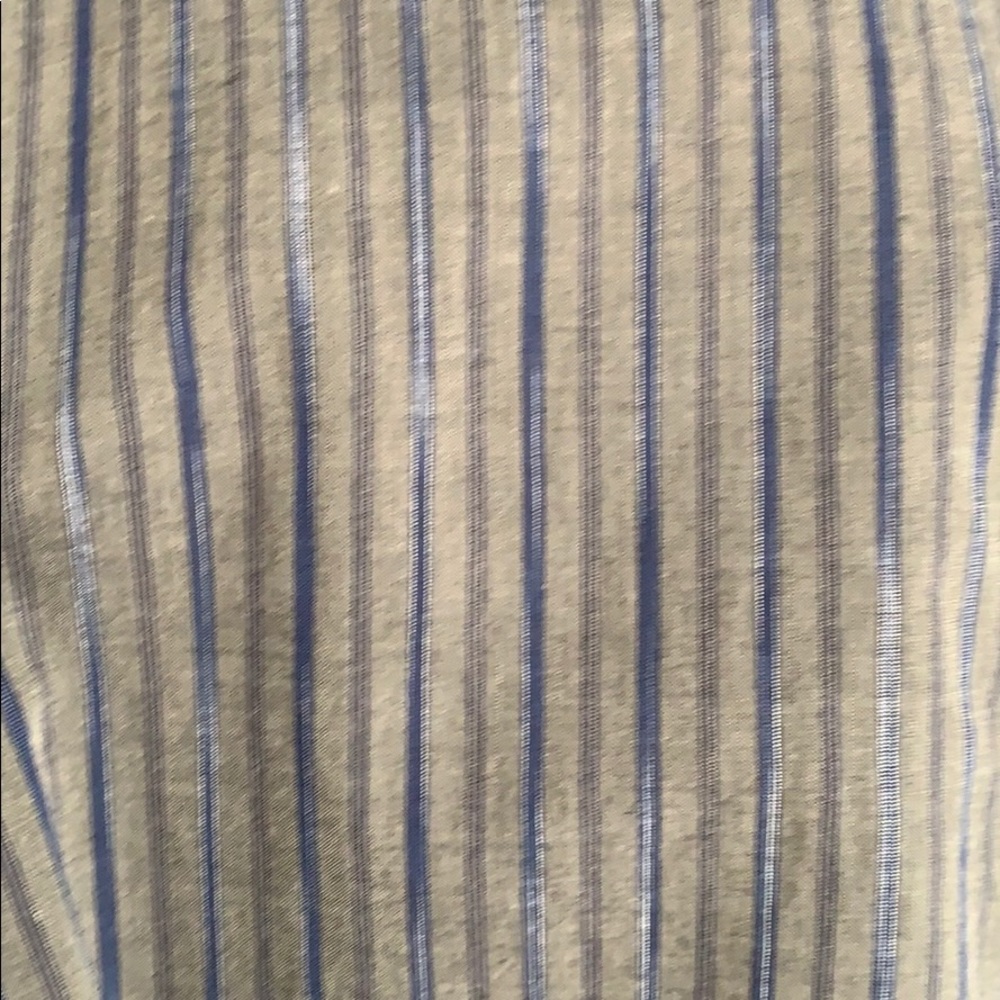 Boss button down - Picture 2 of 3